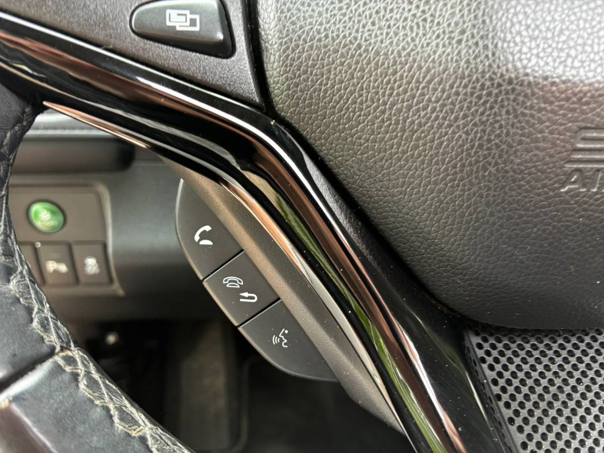 Honda HR-V Honda HR-V 1.5 i-VTEC Executive | Pano/schuifdak + Xenon/LED + Leder nu €11.975,-!!