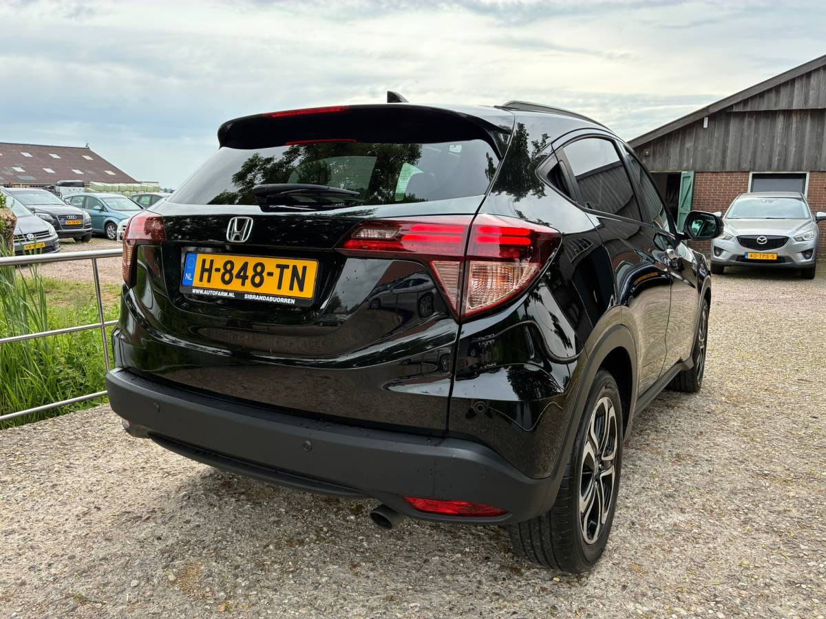 Honda HR-V Honda HR-V 1.5 i-VTEC Executive | Pano/schuifdak + Xenon/LED + Leder nu €11.975,-!!