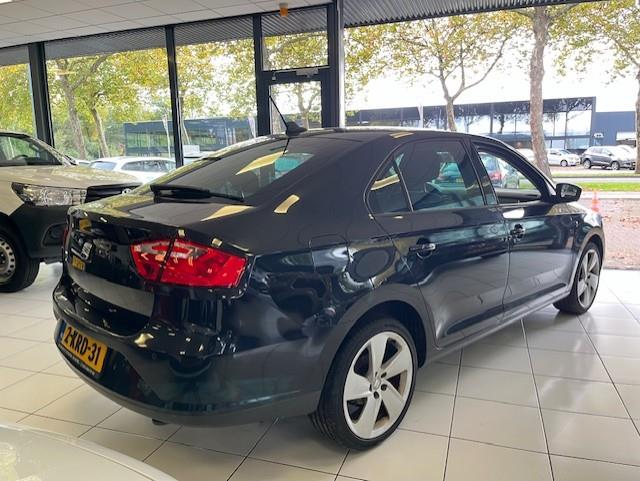 SEAT Toledo Seat Toledo 1.2 TSI Businessline High/NAP/2e Eigenaar/Navi/Dealer onderhouden/Airco/Cruise control
