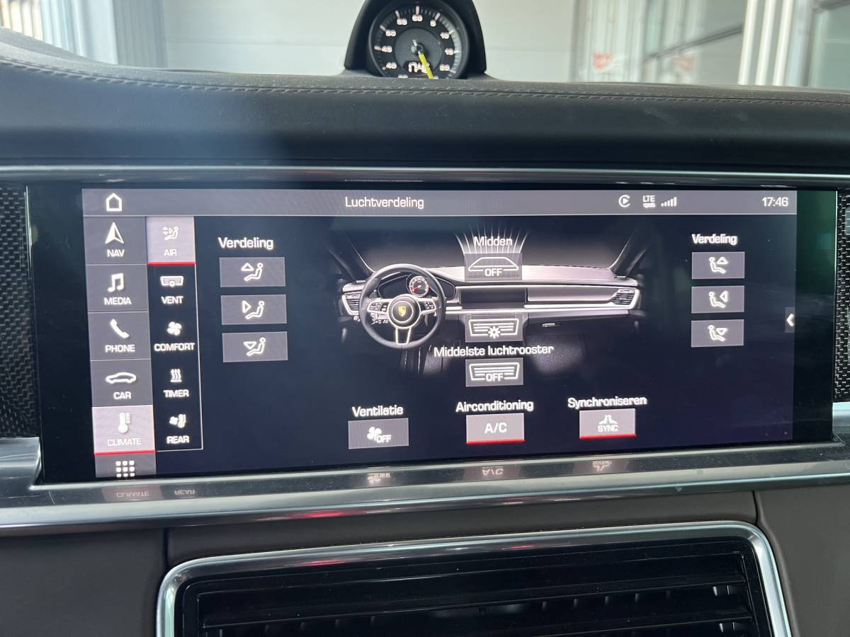 Porsche Panamera Porsche Panamera 2.9 4 E-Hybrid 467 PK | NP € 172.000 | VOL!