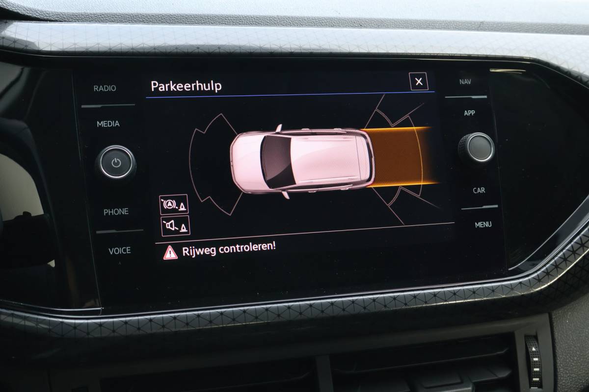 Volkswagen T-Cross Volkswagen T-Cross 1.0 TSI Style Automaat | ACC | Navigatie | PDC | Origineel NL |