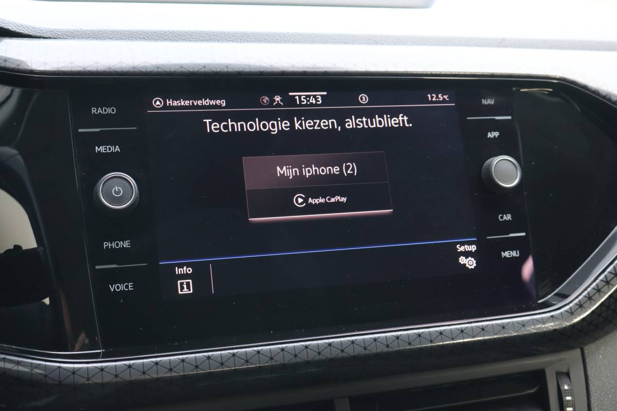 Volkswagen T-Cross Volkswagen T-Cross 1.0 TSI Style Automaat | ACC | Navigatie | PDC | Origineel NL |