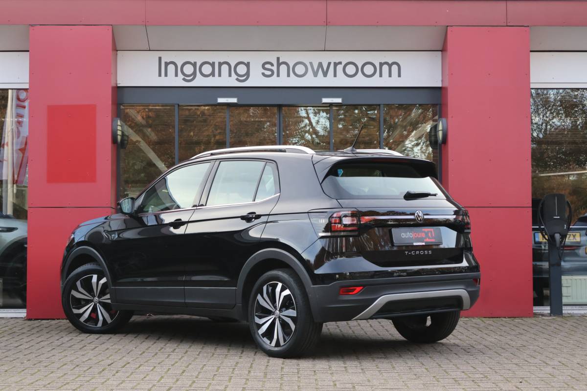 Volkswagen T-Cross Volkswagen T-Cross 1.0 TSI Style Automaat | ACC | Navigatie | PDC | Origineel NL |