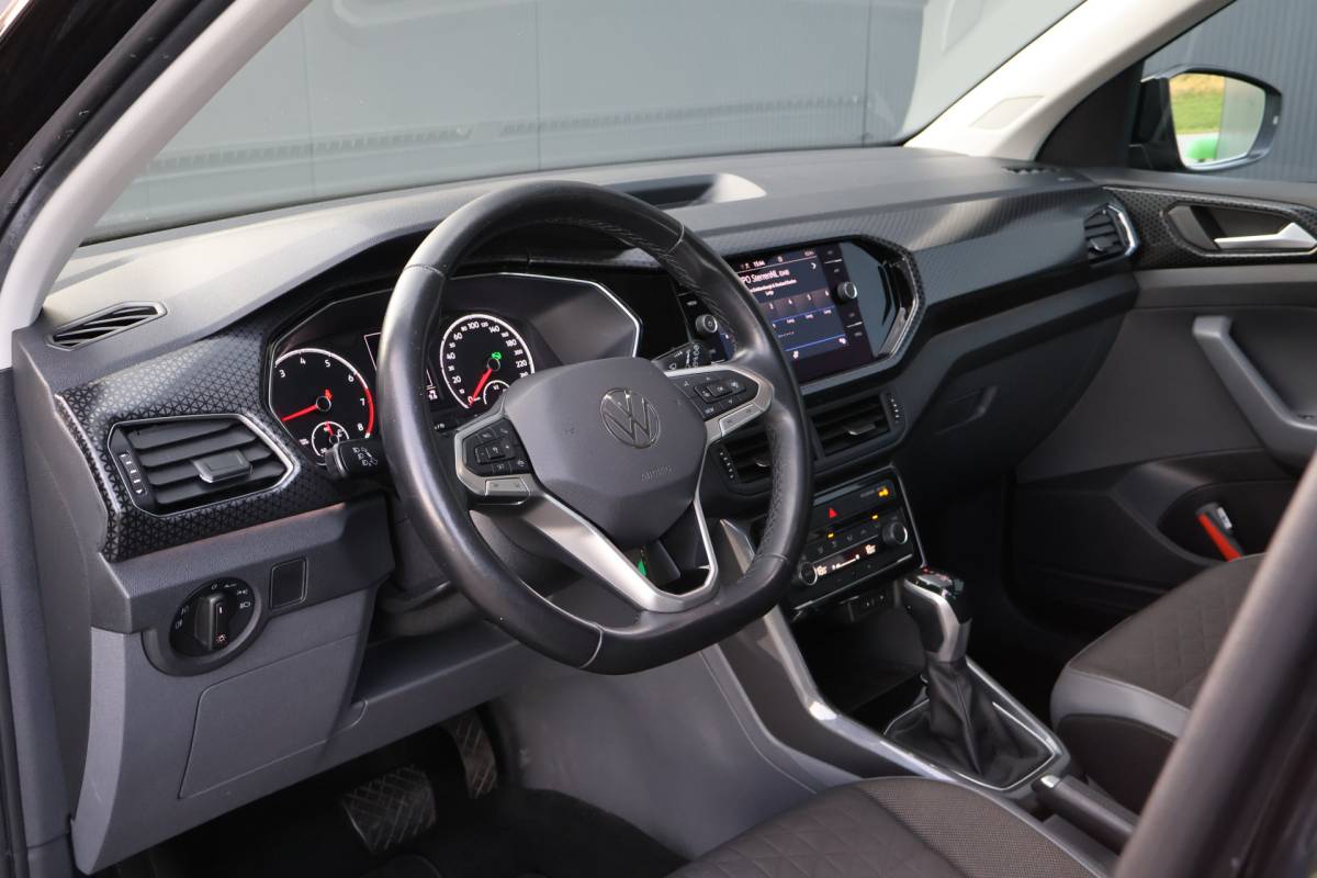 Volkswagen T-Cross Volkswagen T-Cross 1.0 TSI Style Automaat | ACC | Navigatie | PDC | Origineel NL |