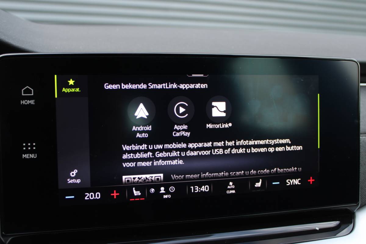 Škoda Octavia ŠKODA Octavia Combi 1.5 e-TSI Business Plus Full-Led Camera 18”LMV Navigatie
