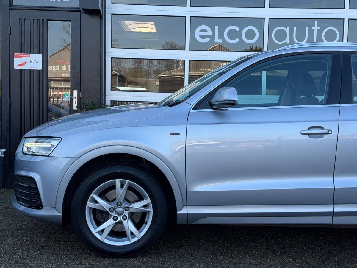 Audi Q3 Audi Q3 1.4 TFSI S-Line / Leder / 1ste eigenaar