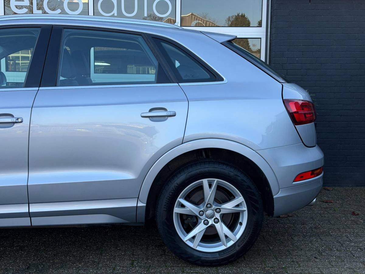 Audi Q3 Audi Q3 1.4 TFSI S-Line / Leder / 1ste eigenaar
