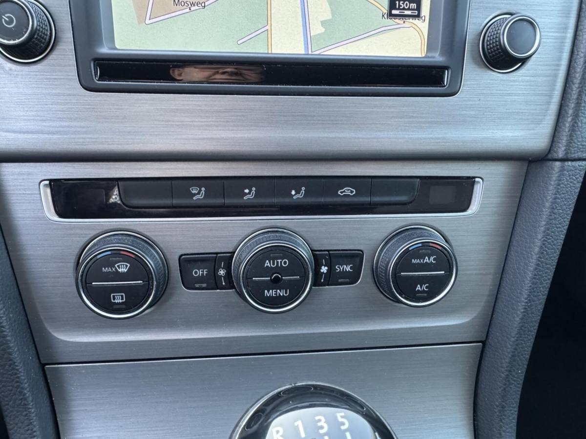 Volkswagen Golf Volkswagen Golf station 116pk TSI Comfortline trekhaak cruise