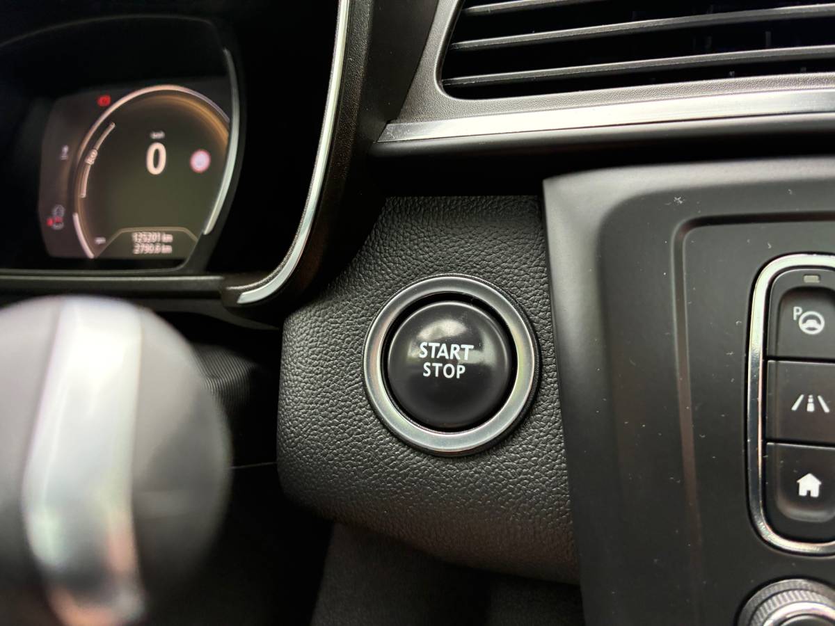 Renault Kadjar Renault Kadjar 1.2 TCe Bose | Leder + Pano + Key-less + Clima nu € 9.750,-!!!