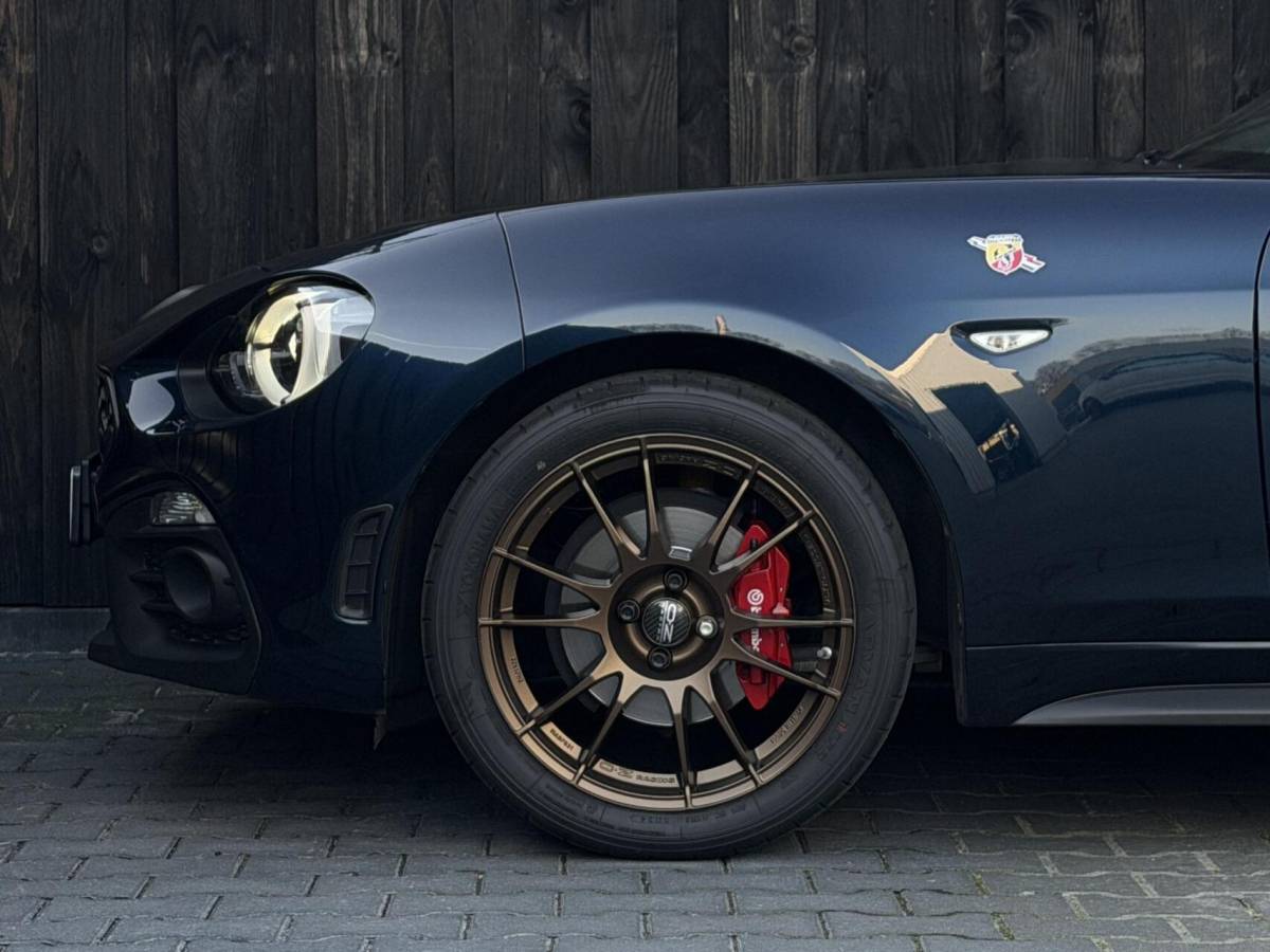 Fiat 124 Spider Abarth 124 Spider 1.4 MultiAir Turbo| Als Nieuw+Historie