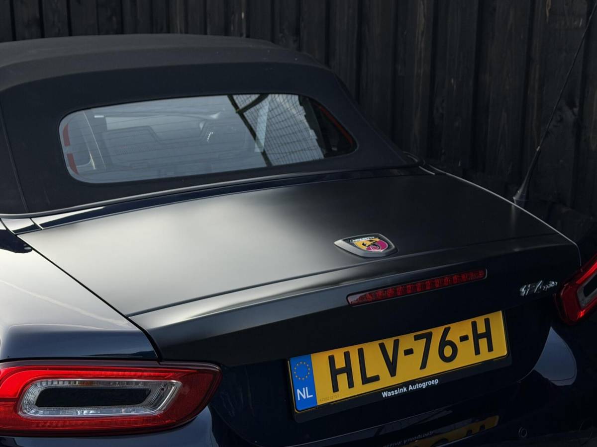 Fiat 124 Spider Abarth 124 Spider 1.4 MultiAir Turbo| Als Nieuw+Historie