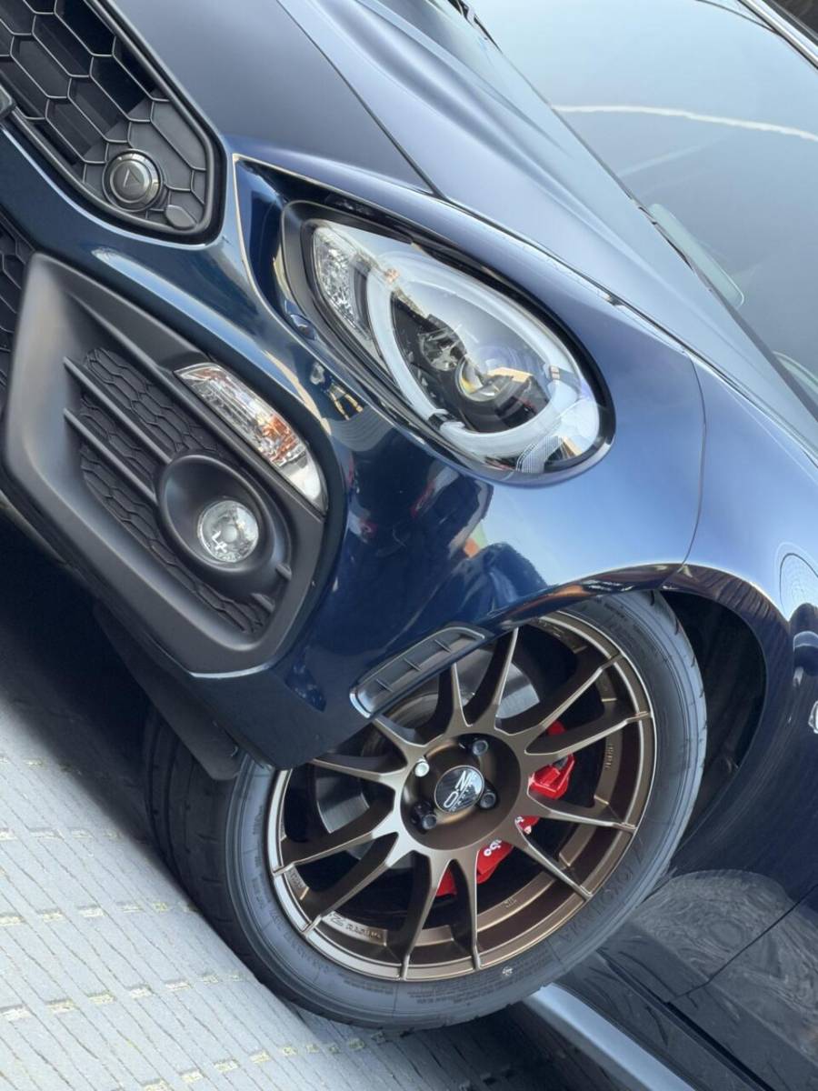 Fiat 124 Spider Abarth 124 Spider 1.4 MultiAir Turbo| Als Nieuw+Historie