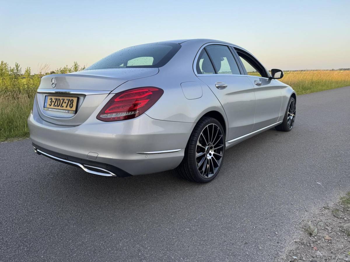 Mercedes-Benz C-Klasse Mercedes C-klasse 180 Lease Edition sport interieur lm velg