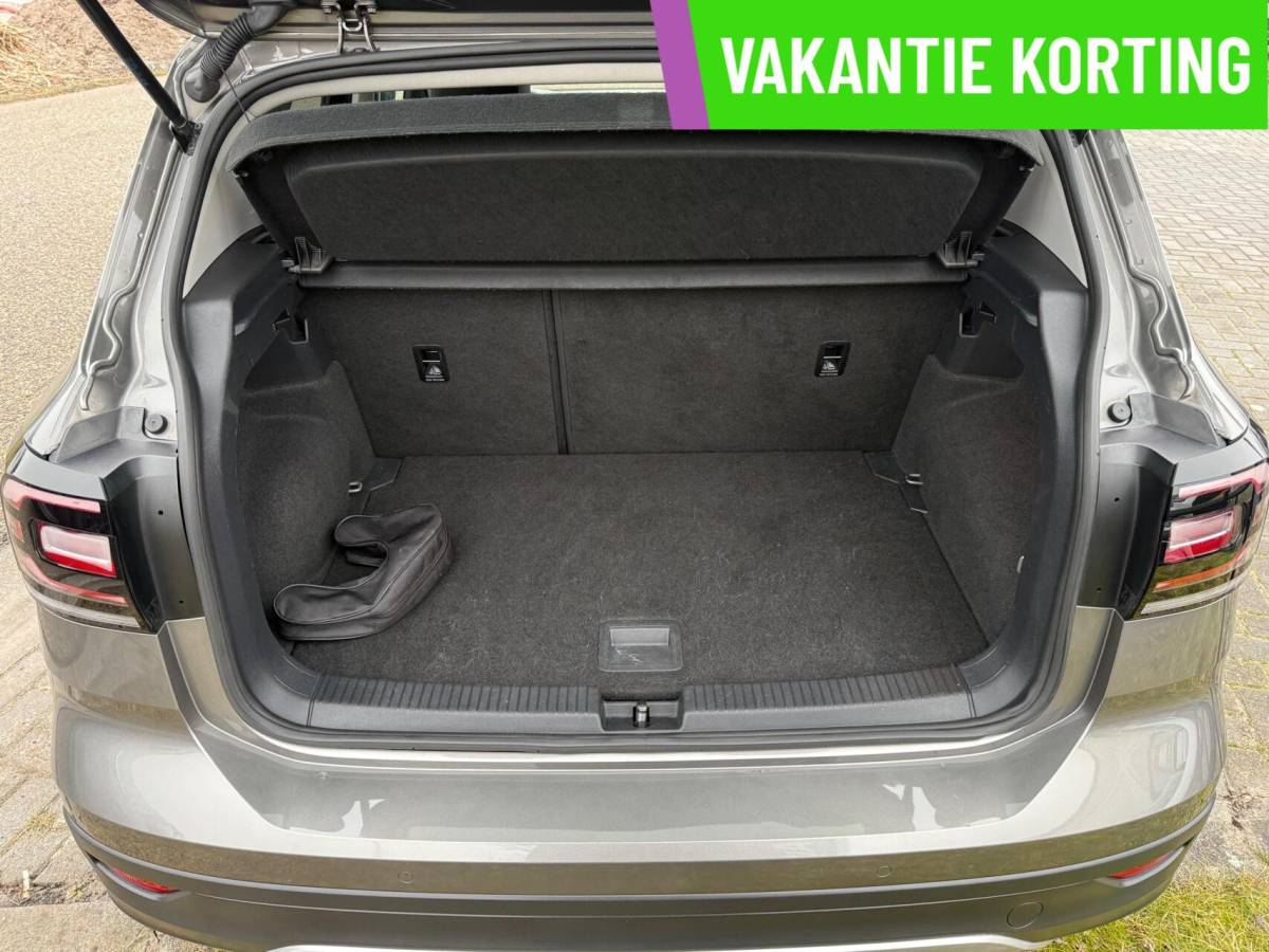 Volkswagen T-Cross Volkswagen T-Cross 1.0 TSI Style Business R DSG DIGIDASH,CLIMA,GR NAVI