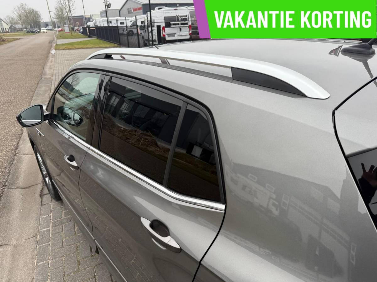 Volkswagen T-Cross Volkswagen T-Cross 1.0 TSI Style Business R DSG DIGIDASH,CLIMA,GR NAVI
