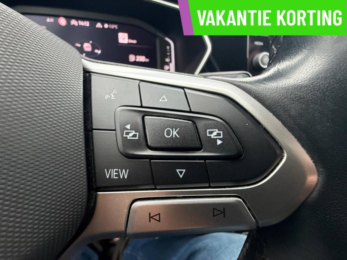 Volkswagen T-Cross Volkswagen T-Cross 1.0 TSI Style Business R DSG DIGIDASH,CLIMA,GR NAVI