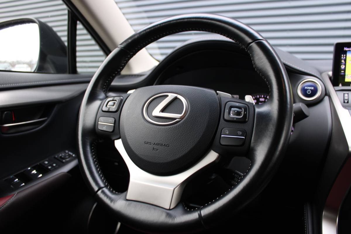 Lexus NX Lexus NX 300h AWD Luxury Line Leer Full-Led