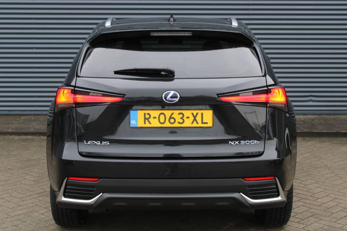 Lexus NX Lexus NX 300h AWD Luxury Line Leer Full-Led