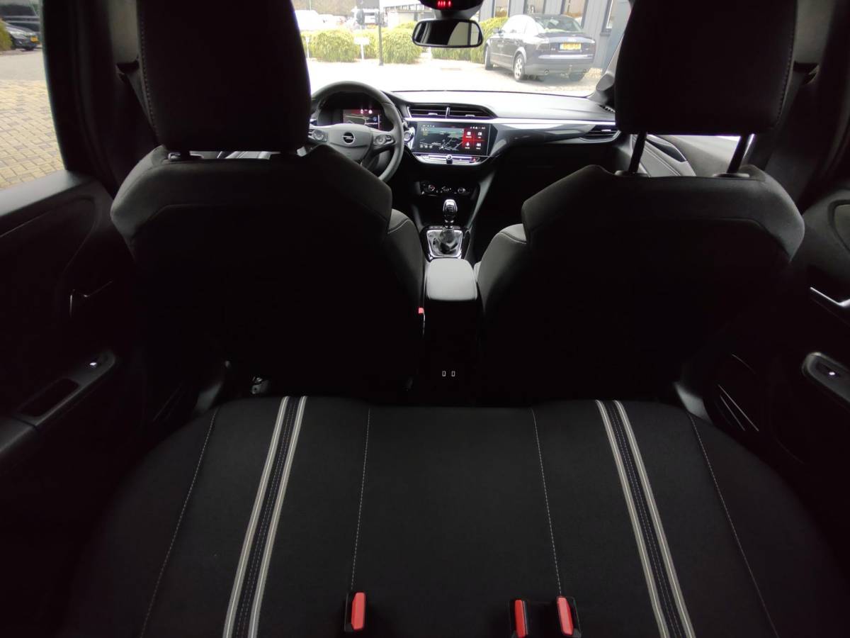 Opel Corsa Opel Corsa 1.2 Turbo GS 100PK Led Camera Navigatie Android Carplay Keyless Dodehoek Detectie