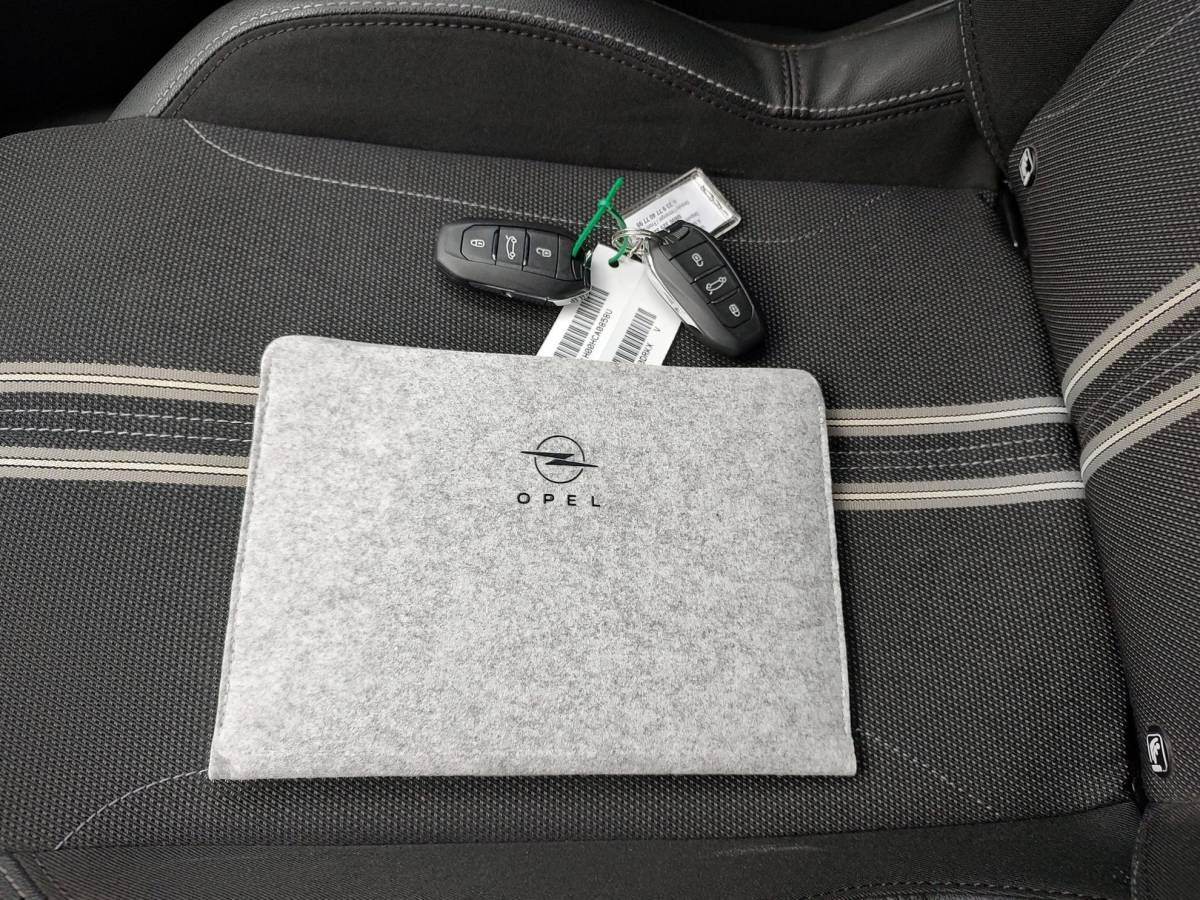 Opel Corsa Opel Corsa 1.2 Turbo GS 100PK Led Camera Navigatie Android Carplay Keyless Dodehoek Detectie