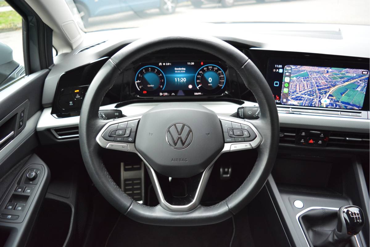 Volkswagen Golf Volkswagen Golf 1.5 TSI 150PK Move Executive | LED | StoelVW | Navi | CarPlay |