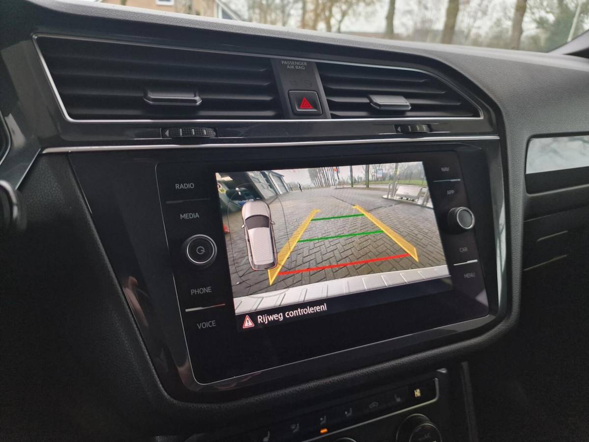 Volkswagen Tiguan Allspace Volkswagen Tiguan Allspace 1.5 TSI Highline Business R – Line 7-persoons|Clima|Led|Camera|Black-edition|NL-Auto|20-inch|