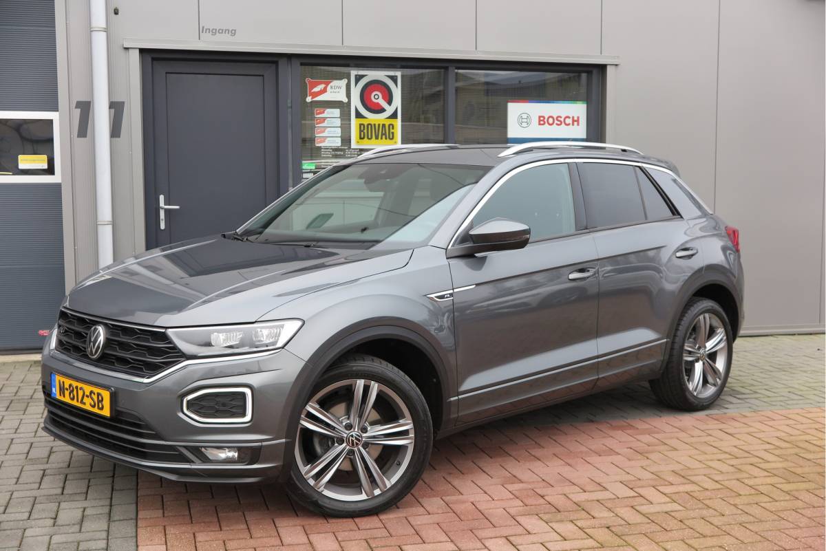 Volkswagen T-Roc Volkswagen T-Roc 1.5 TSI 150pk DSG  Business R-Line Sport Led, Camera , PDC , Virtual cockpit, Navi , Carplay, DAB+ Electr. achterklep