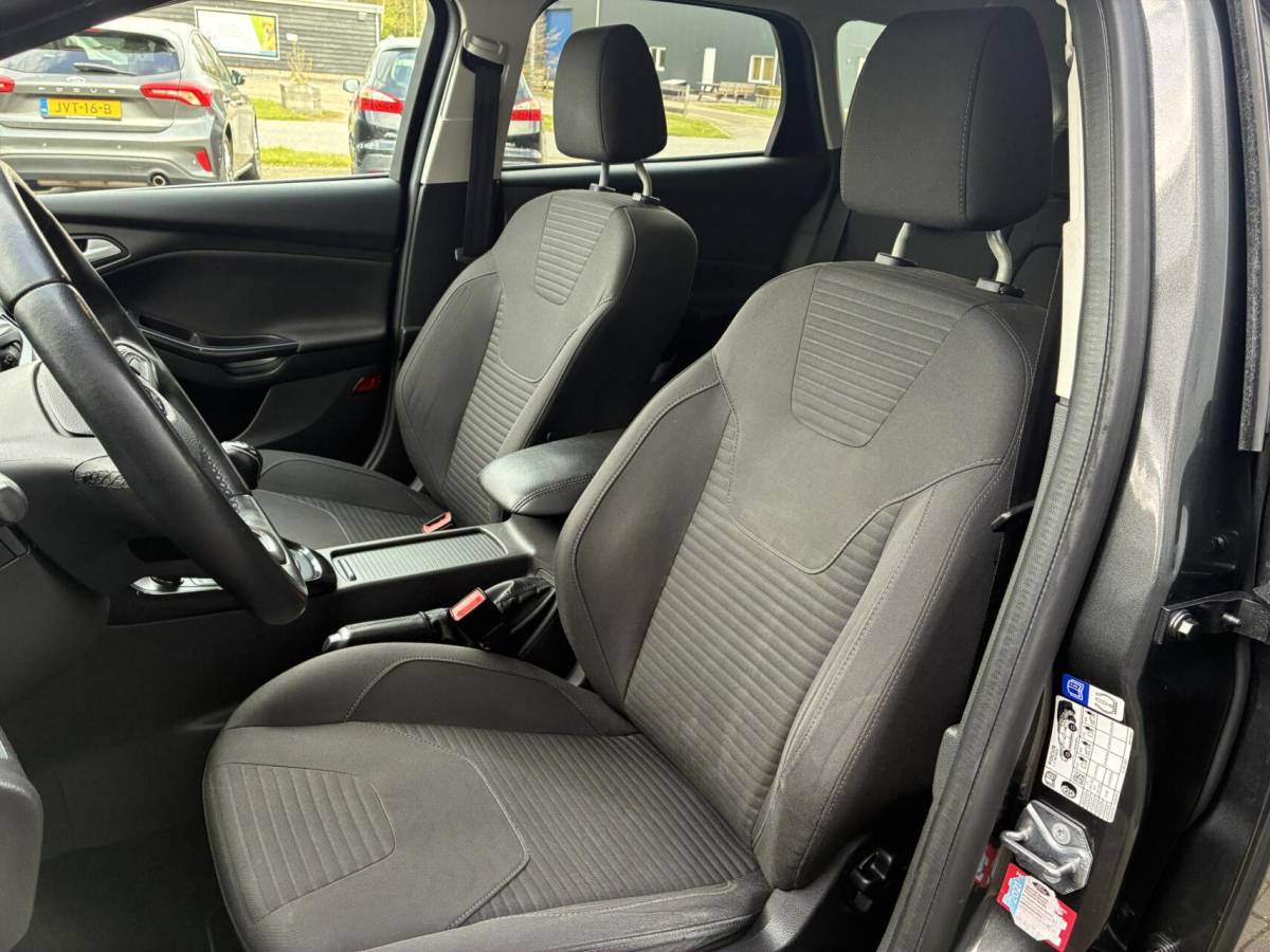 Ford Focus Ford Focus Wagon 1.0 Ecoboost Titanium | CLIMA | NAVI | NIEUWE MOTOR!!!