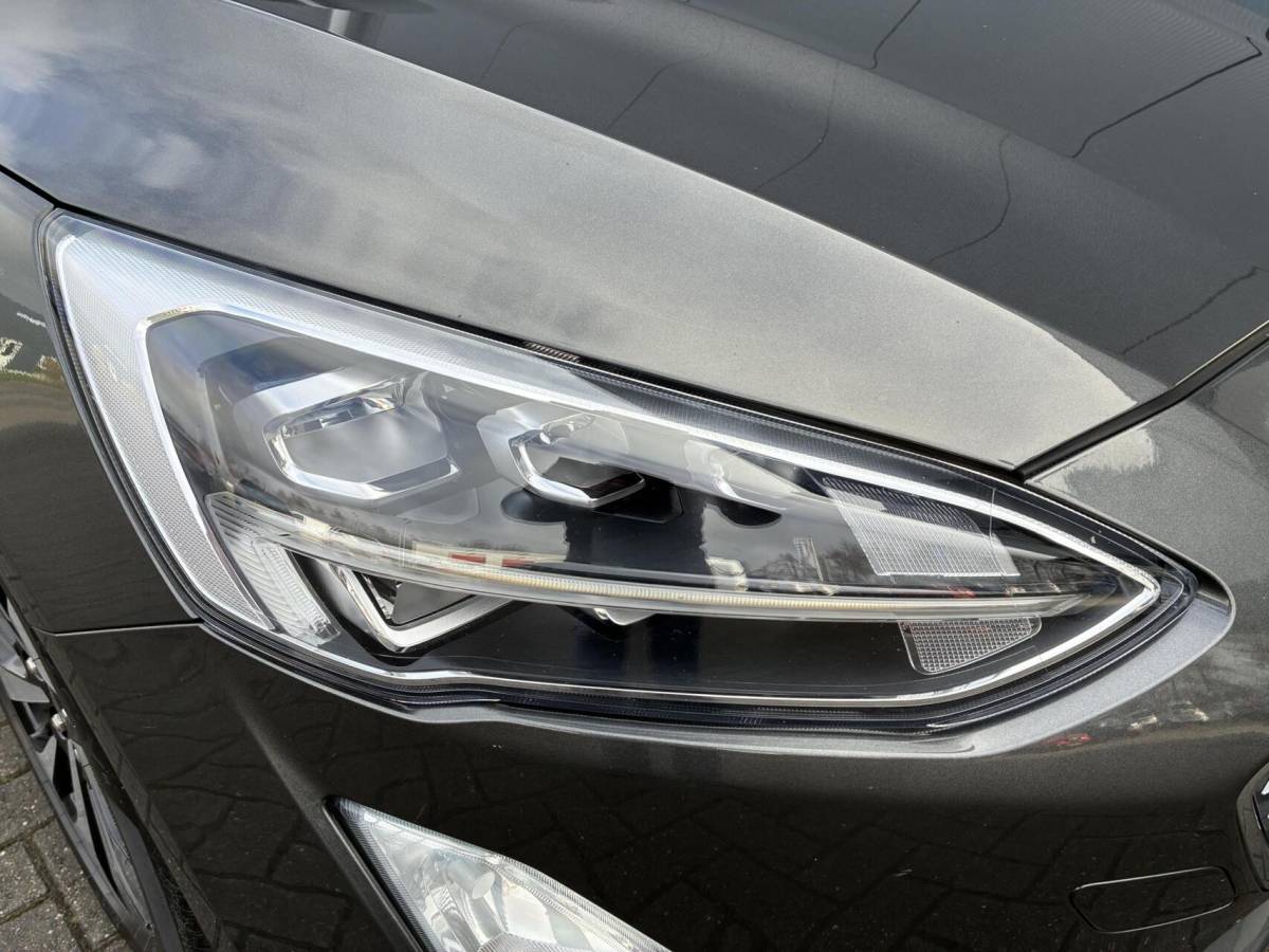 Ford Focus Ford Focus 1.0 EcoBoost 125 PK Titanium Business | CARPLAY | NAVI | CLIMA | WINTER PAKKET | 121000 KM!!!