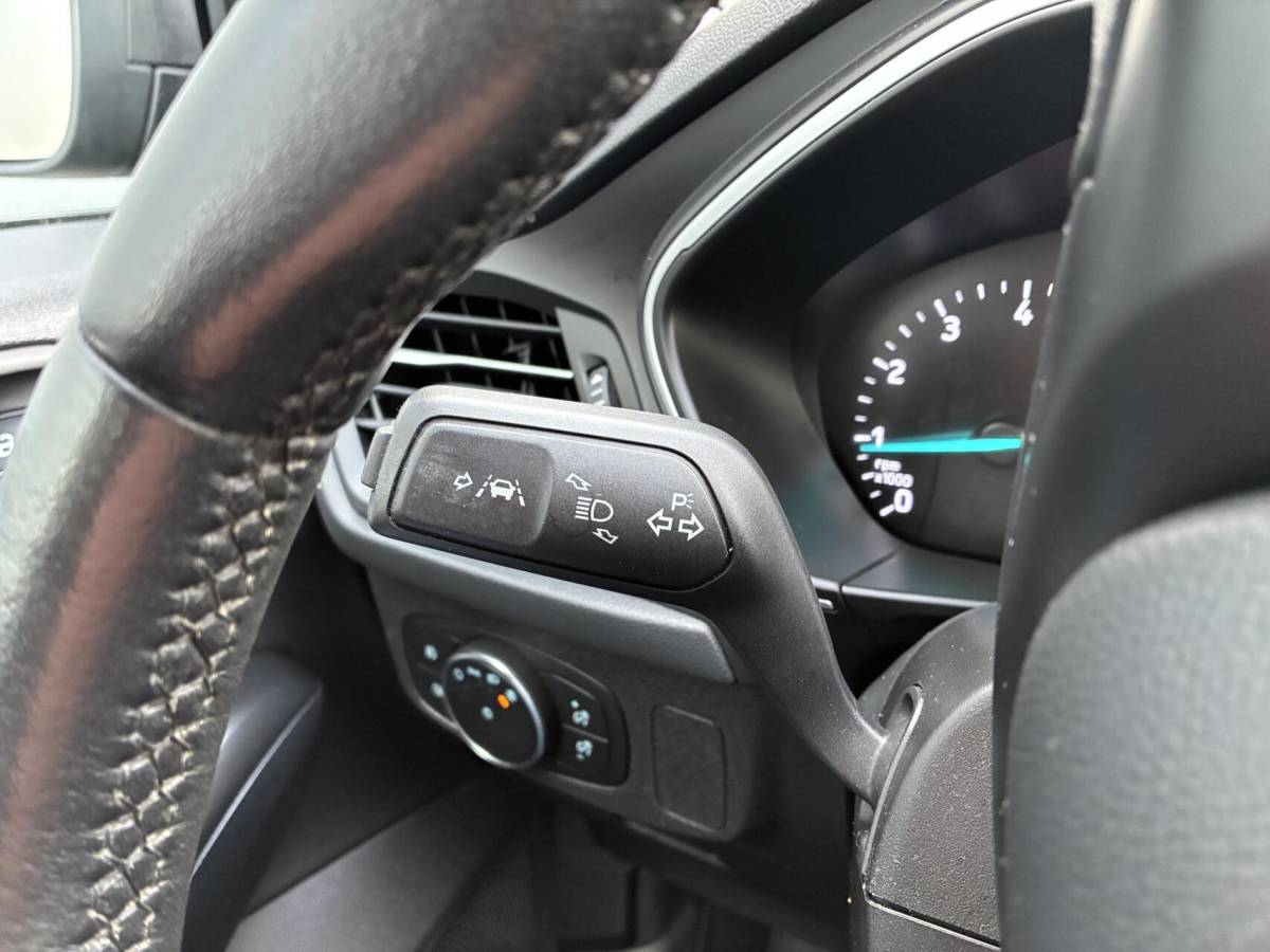 Ford Focus Ford Focus 1.0 EcoBoost 125 PK Titanium Business | CARPLAY | NAVI | CLIMA | WINTER PAKKET | 121000 KM!!!