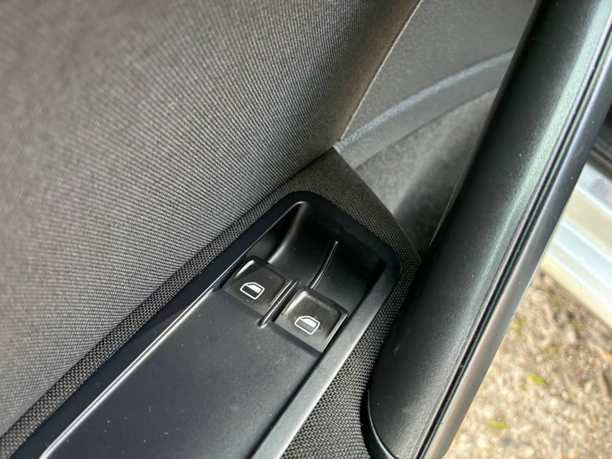 Volkswagen Golf Volkswagen Golf 1.2 TSI Trendline | Airco + Navi nu € 8.975,-!!