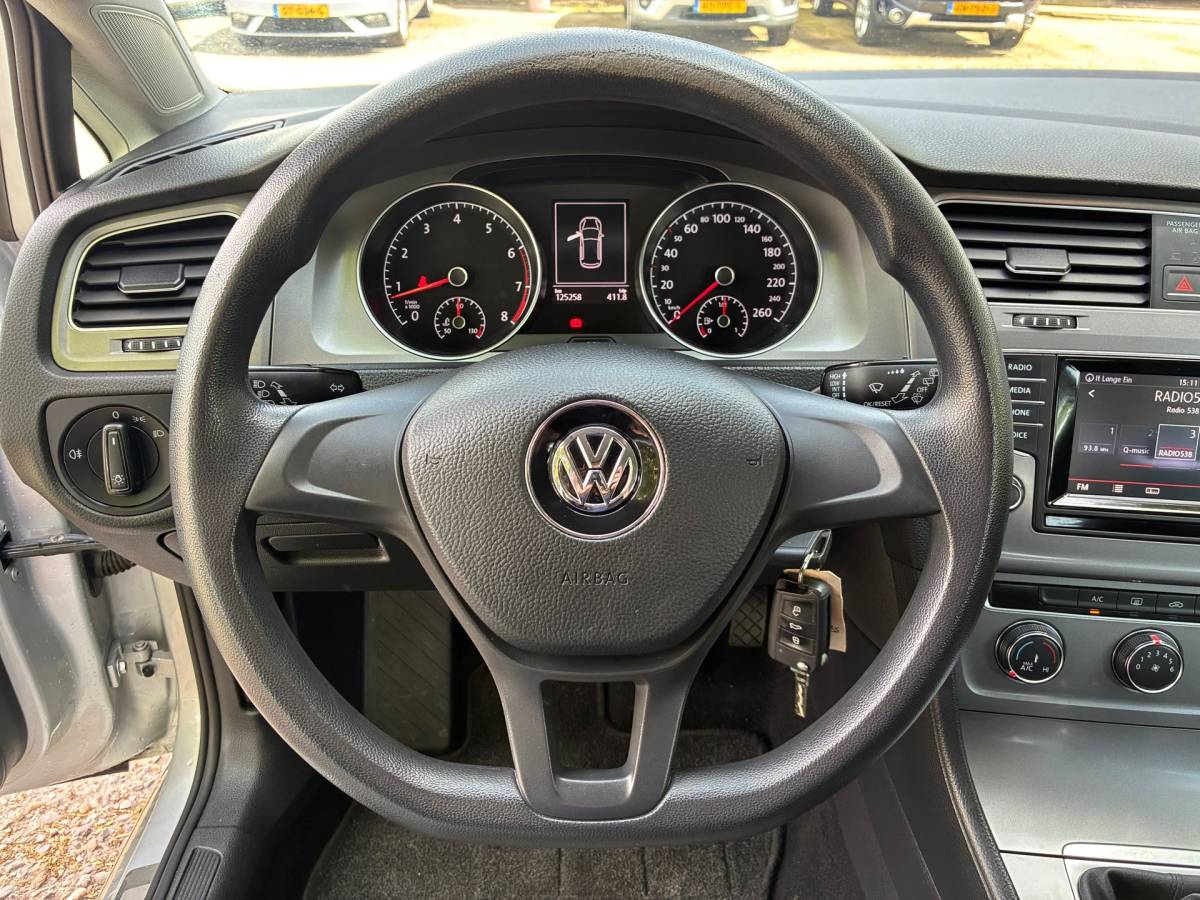 Volkswagen Golf Volkswagen Golf 1.2 TSI Trendline | Airco + Navi nu € 8.975,-!!