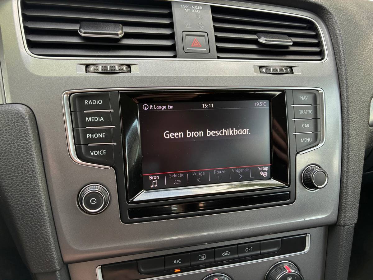 Volkswagen Golf Volkswagen Golf 1.2 TSI Trendline | Airco + Navi nu € 8.975,-!!
