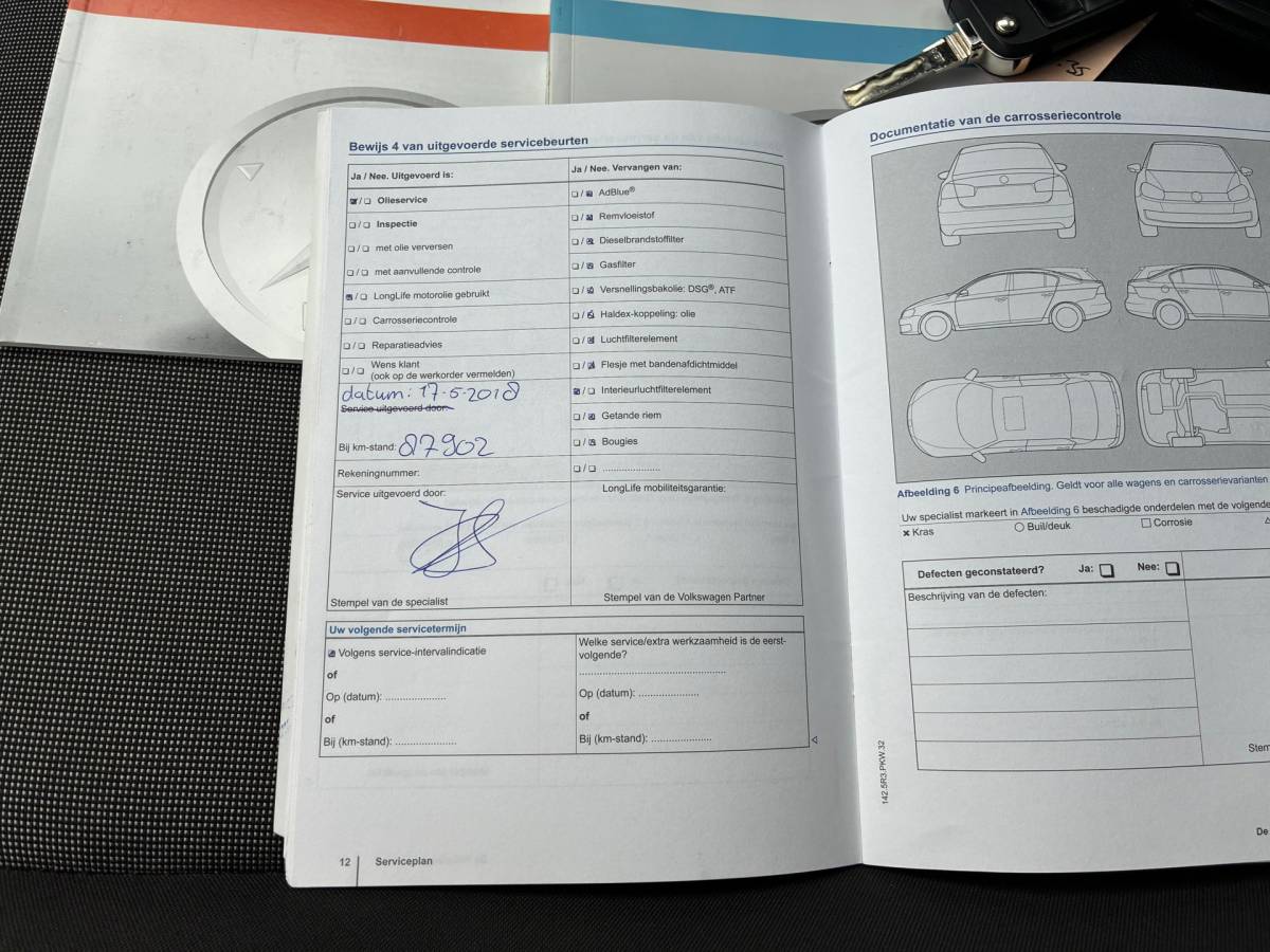 Volkswagen Golf Volkswagen Golf 1.2 TSI Trendline | Airco + Navi nu € 8.975,-!!