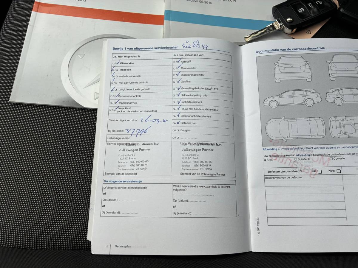 Volkswagen Golf Volkswagen Golf 1.2 TSI Trendline | Airco + Navi nu € 8.975,-!!