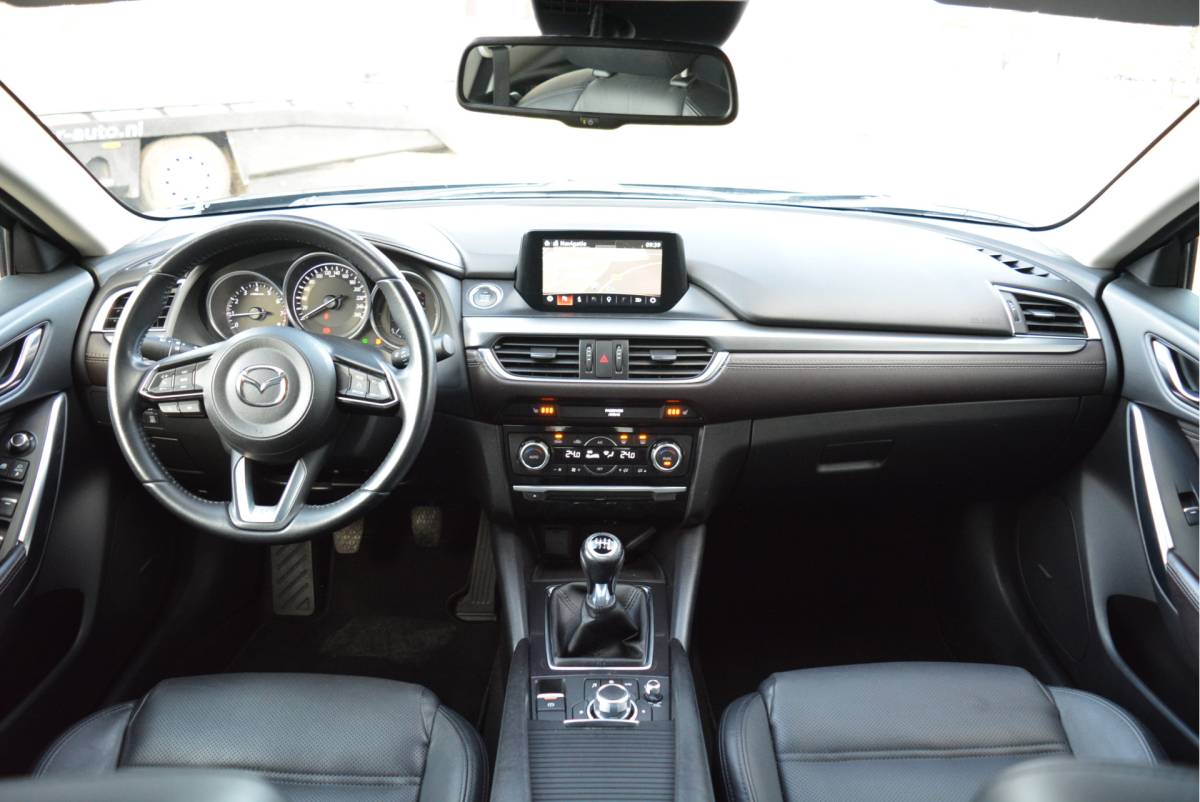Mazda 6 Mazda 6 2.0 SkyActiv-G 165 Skylease GT | Trekhaak | PDC V+A | Bose | Orig. NL |