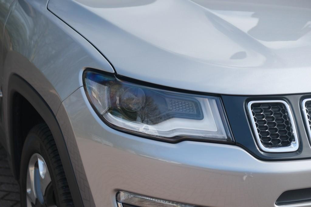Jeep Compass Jeep Compass 1.4 MultiAir 170pk 4×4 Aut. Limited | Navi | App Connect | Winter Pack | Leather Pack | Keyless | Beats Audio | Camera