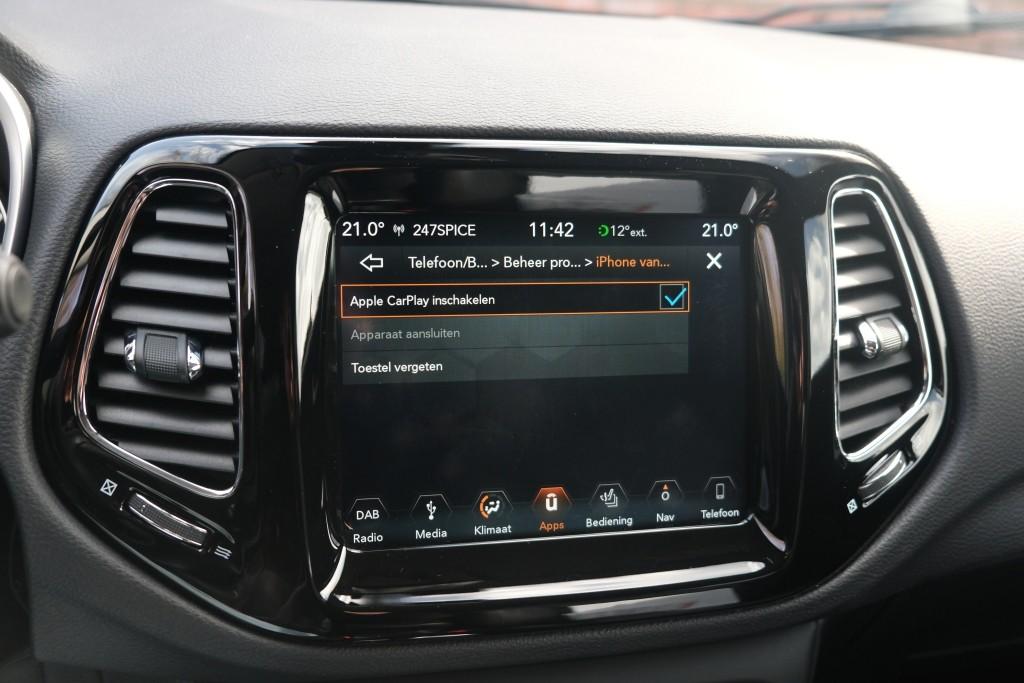 Jeep Compass Jeep Compass 1.4 MultiAir 170pk 4×4 Aut. Limited | Navi | App Connect | Winter Pack | Leather Pack | Keyless | Beats Audio | Camera