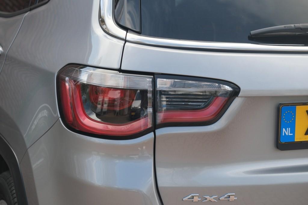Jeep Compass Jeep Compass 1.4 MultiAir 170pk 4×4 Aut. Limited | Navi | App Connect | Winter Pack | Leather Pack | Keyless | Beats Audio | Camera