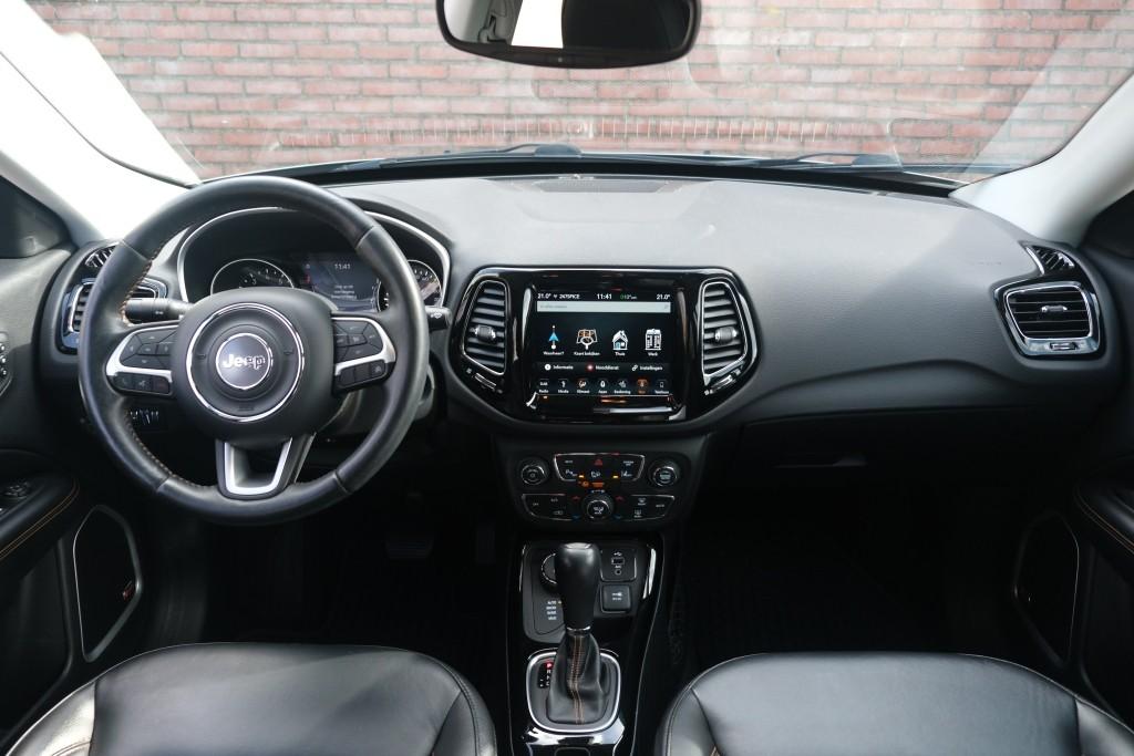 Jeep Compass Jeep Compass 1.4 MultiAir 170pk 4×4 Aut. Limited | Navi | App Connect | Winter Pack | Leather Pack | Keyless | Beats Audio | Camera