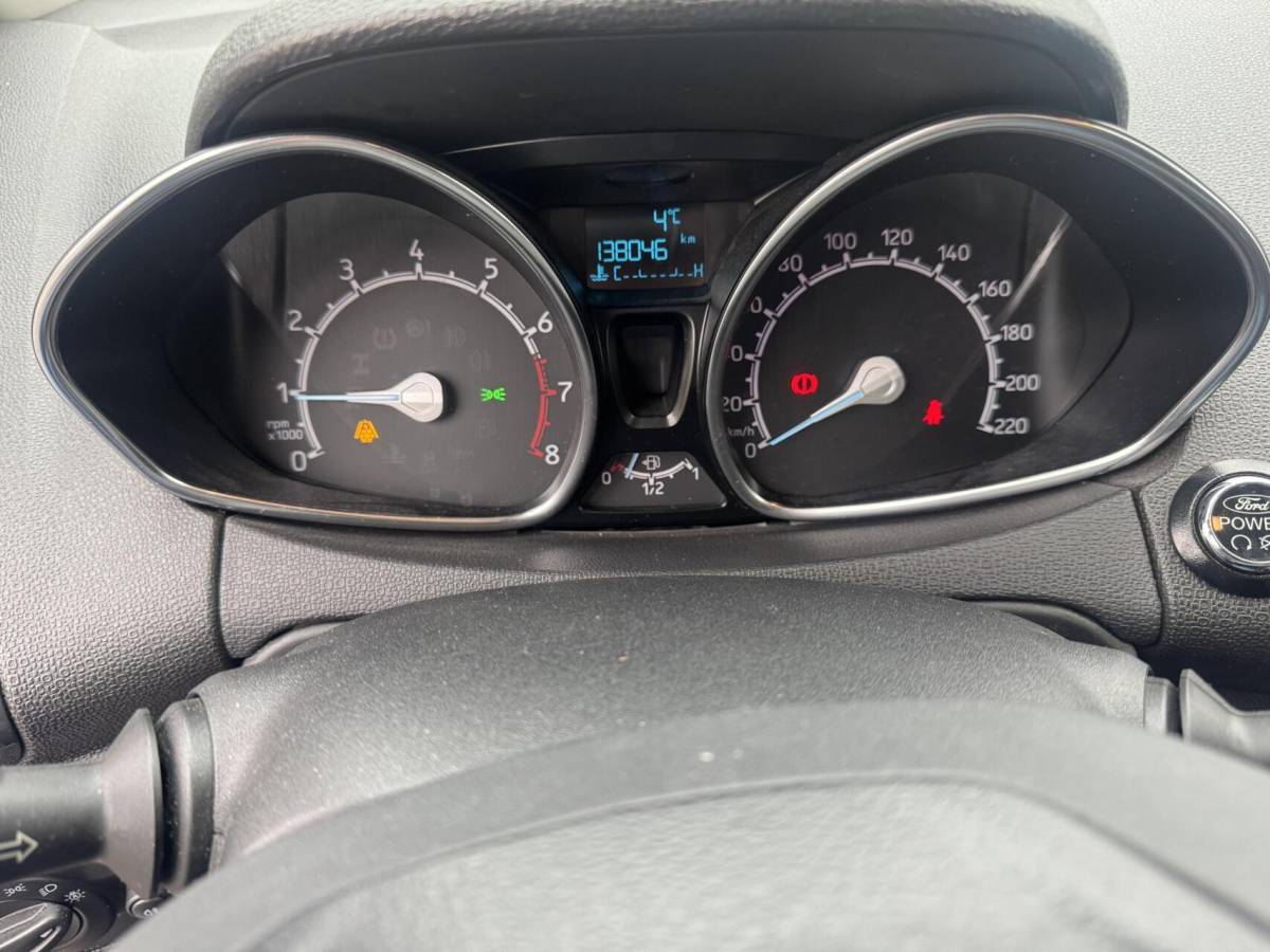 Ford EcoSport Ford EcoSport  Titanium hoge zit, nieuwe distr riem