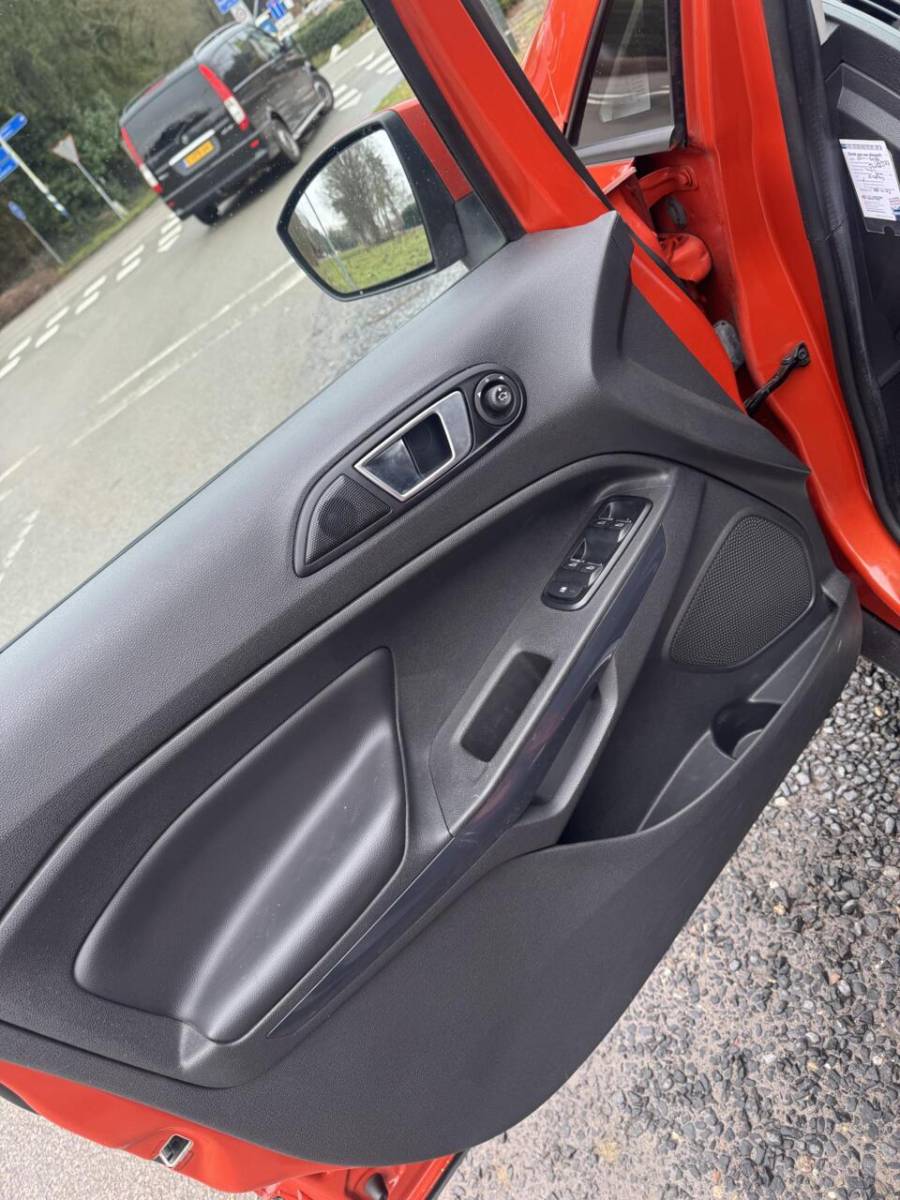 Ford EcoSport Ford EcoSport  Titanium hoge zit, nieuwe distr riem