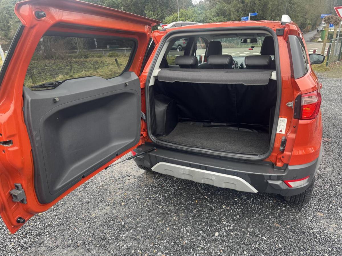 Ford EcoSport Ford EcoSport  Titanium hoge zit, nieuwe distr riem