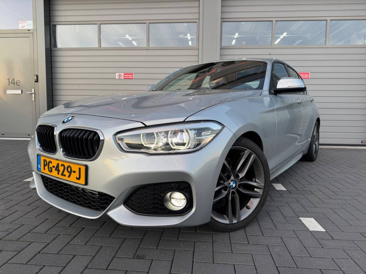 BMW 1 Serie BMW 1-serie 118i Corporate Executive M-Sport NAP