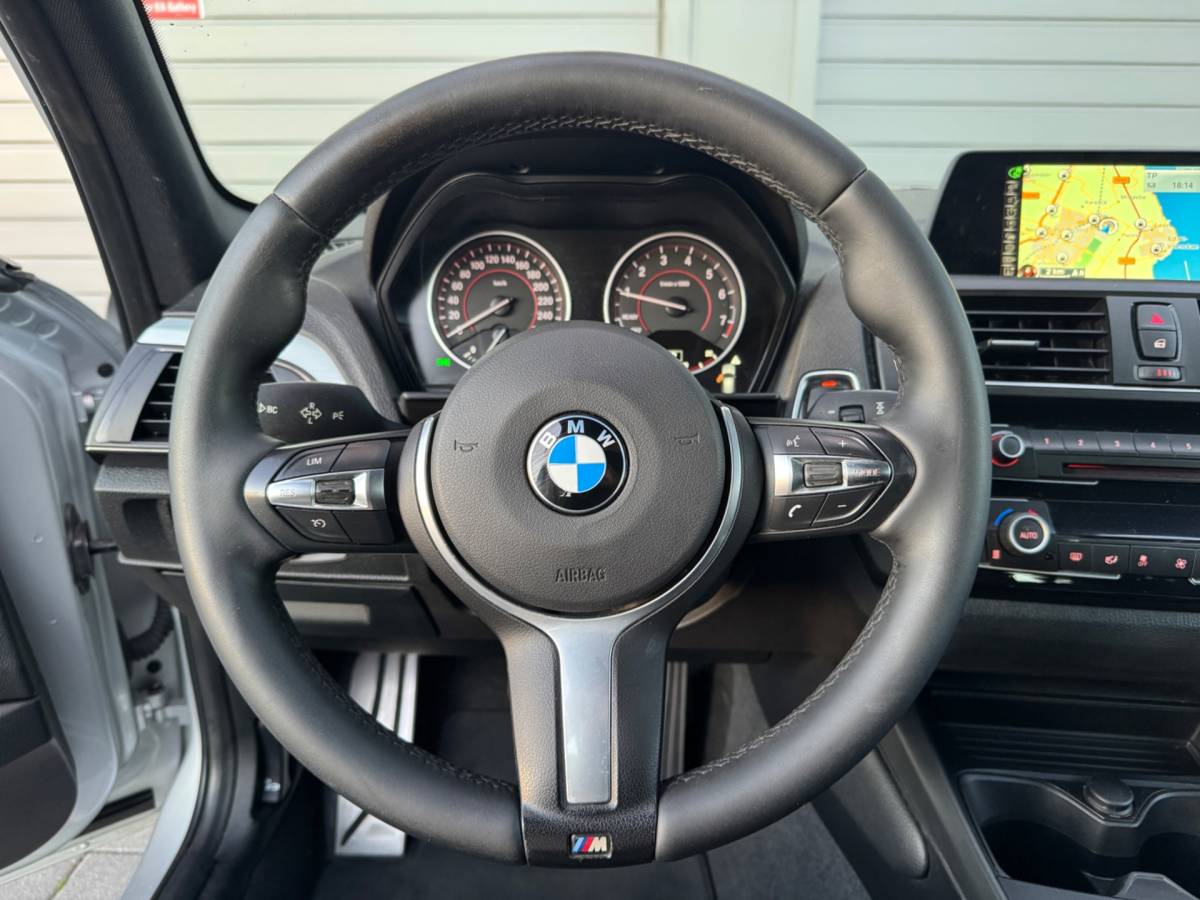 BMW 1 Serie BMW 1-serie 118i Corporate Executive M-Sport NAP