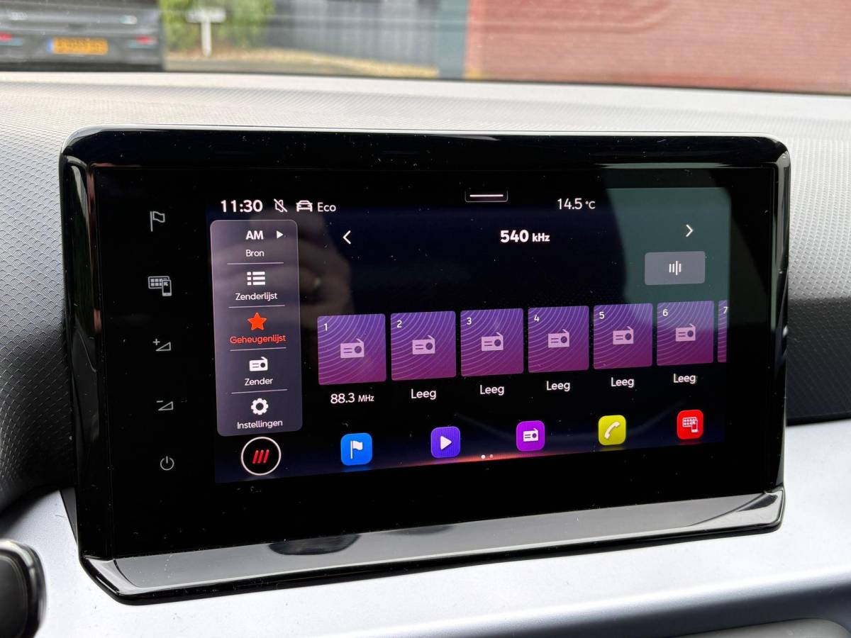 SEAT Arona SEAT Arona 1.0 TSI FR Trekhaak Camera Groot Navischerm Carplay Cruise Led