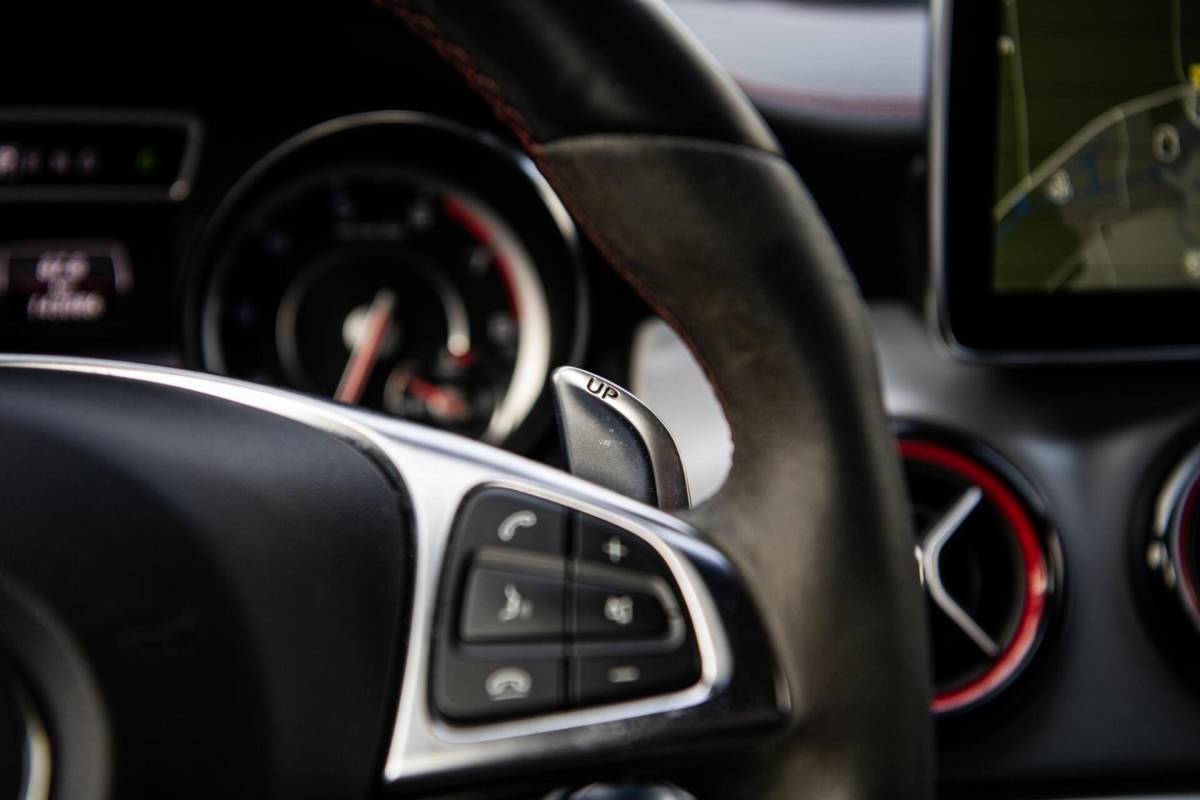 Mercedes-Benz CLA Mercedes CLA 45 AMG 361PK Shooting Brake 4MATIC Xenon Navi Stoelverwarming