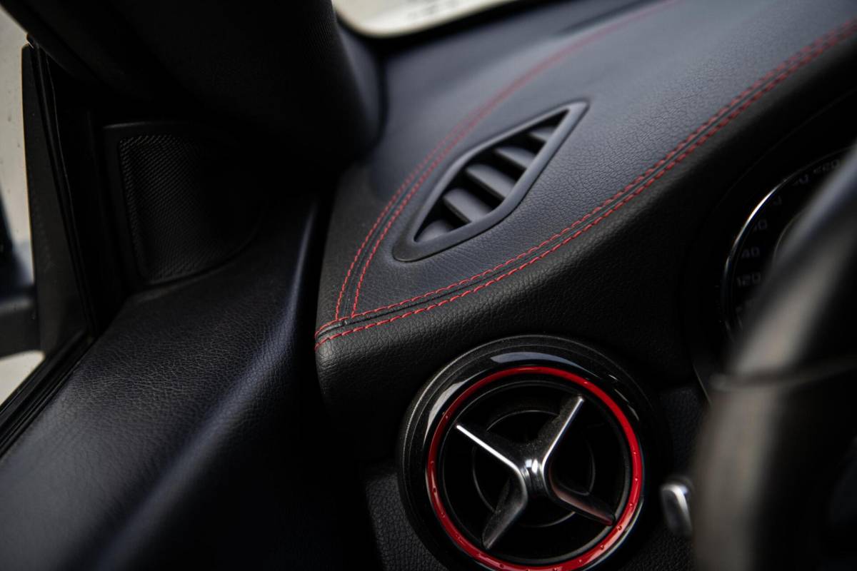 Mercedes-Benz CLA Mercedes CLA 45 AMG 361PK Shooting Brake 4MATIC Xenon Navi Stoelverwarming