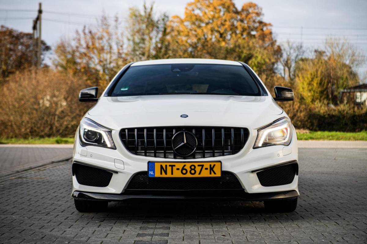 Mercedes-Benz CLA Mercedes CLA 45 AMG 361PK Shooting Brake 4MATIC Xenon Navi Stoelverwarming
