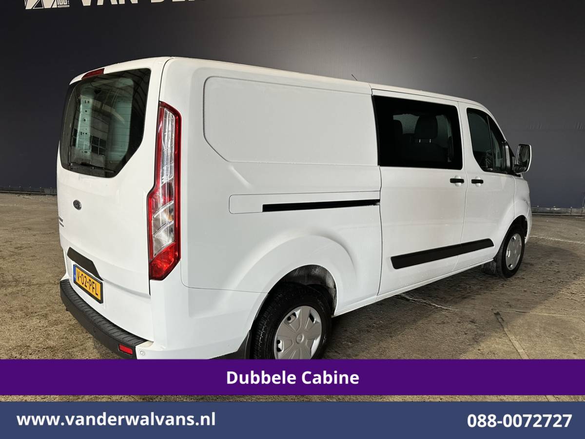 Ford Transit Custom Ford Transit Custom 2.0 TDCI 131pk L2H1 Dubbele Cabine Euro6 Airco | 6-Zits | LED | Cruisecontrol | Parkeersensoren Achterklep, 2800kg trekvermogen